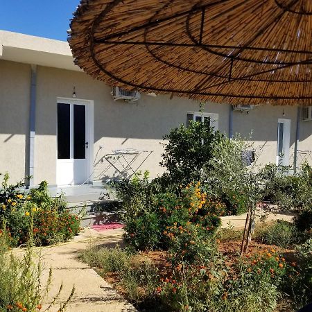 Rey Garden 2 Otel Avlonya Dış mekan fotoğraf